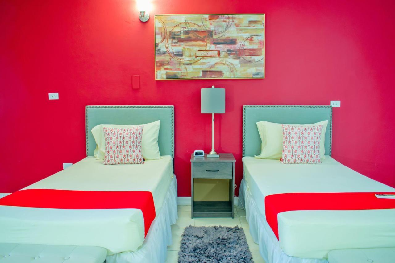 Donhead New Kingston Apt 5 Dış mekan fotoğraf