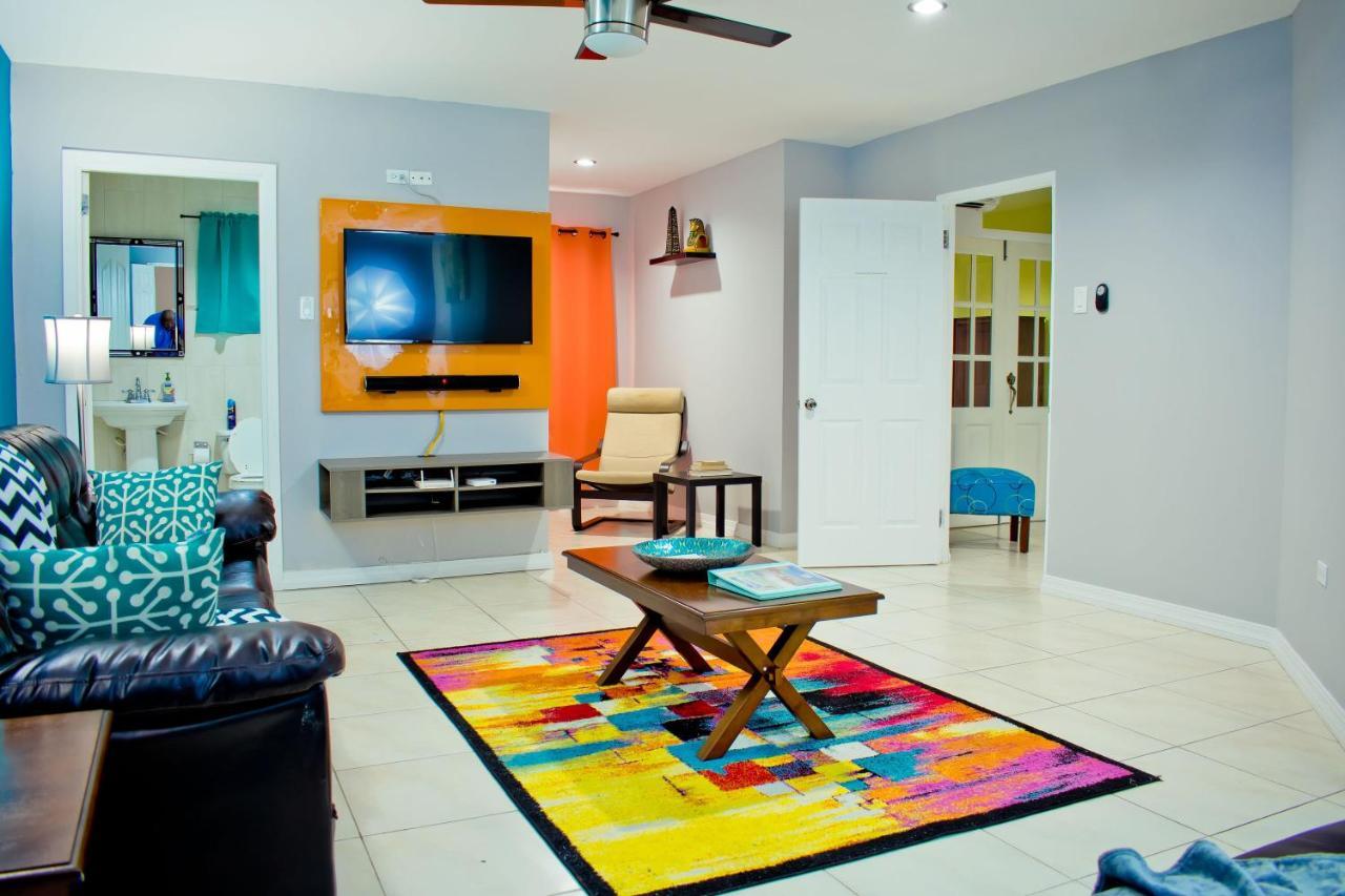 Donhead New Kingston Apt 5 Dış mekan fotoğraf